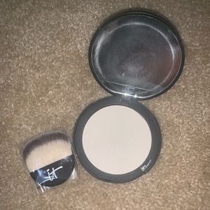 IT cosmetics bye bye pore anti-aging powder